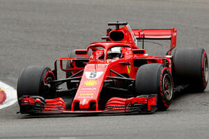 Fetel slavio u Belgiji i vratio se u trku za titulu