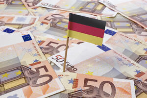 Njemačka za pola godine u suficitu od 48 milijardi eura: Rasprava...