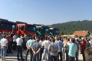 Opet štrajk u „Vektri Jakić”, dva kamiona otišla na doboš