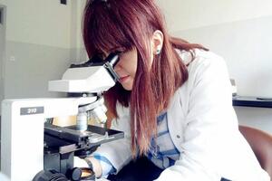 Selma je najmlađi doktor mikrobiologije u CG i nezaposlena je:...