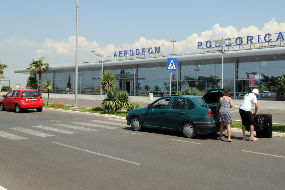 aerodrom Podgorica, Foto: Luka Zeković
