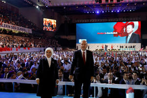 Ankara: Erdogan jednoglasno reizabran za lidera AKP
