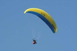 The organizer of the flight is suspected of the death of the paraglider
