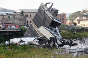 Novi bilans žrtava: U rušenju mosta u Đenovi poginulo 39 osoba