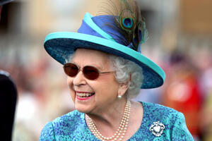 Kraljica Elizabeta zapošljava! Godišnja plata oko 22.000 eura, 33...