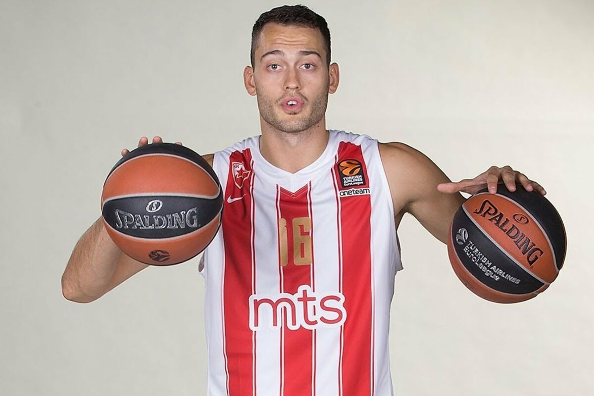 Янкович баскетболист