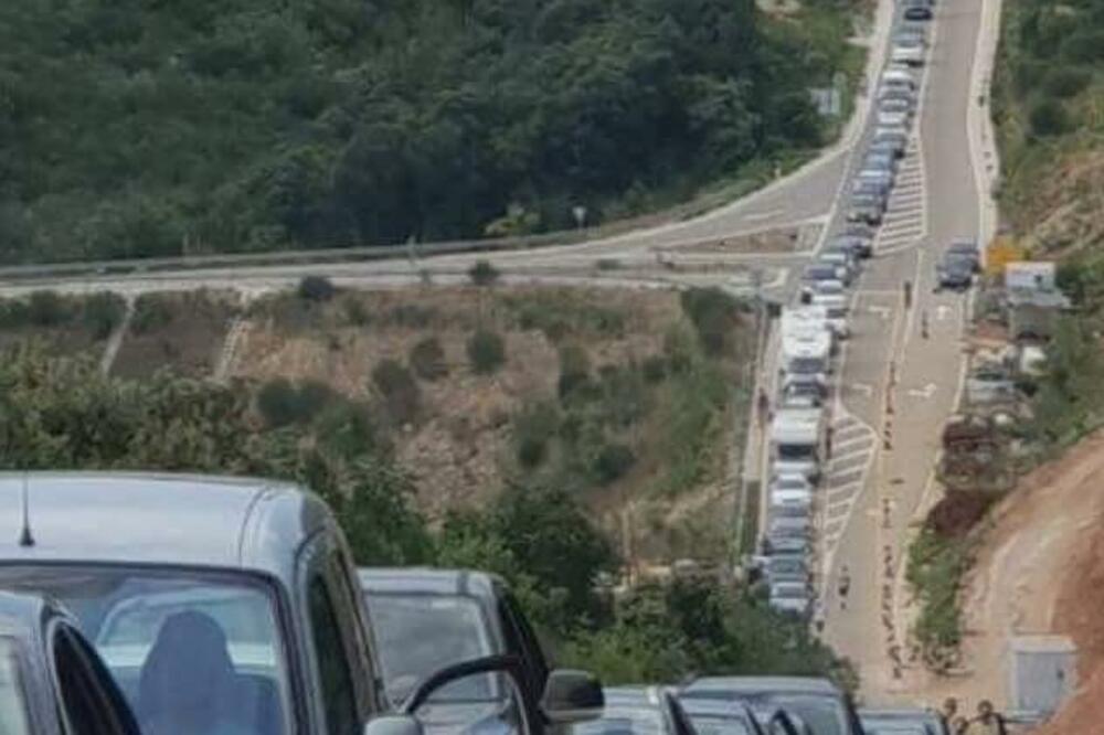saobraćajna gužva, granični prelaz, Foto: Facebook