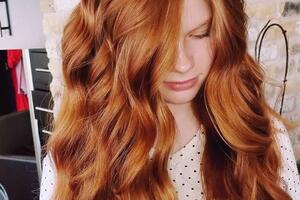 Ni ombre, ni balajaž: Ova boja kose će biti hit na jesen