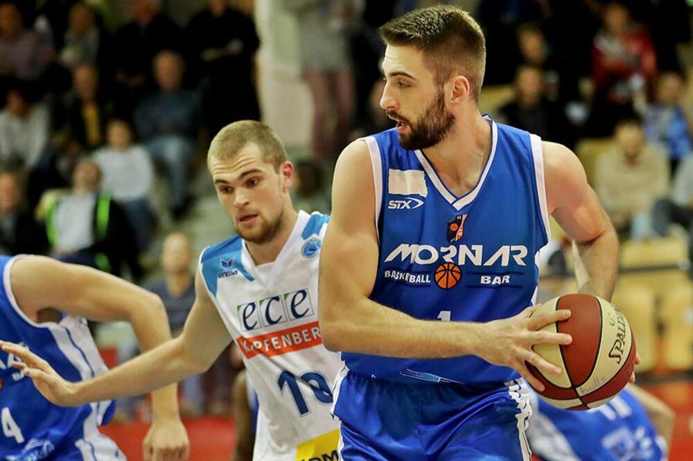 Emir Hadžibegović, Foto: Fiba.basketball