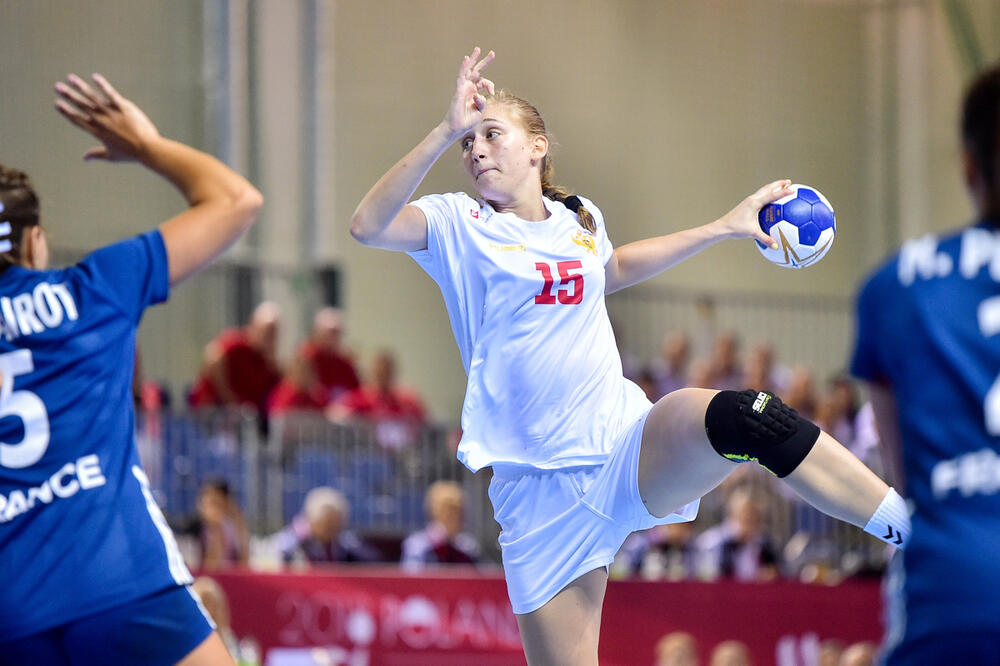 Katarina Džaferović, Foto: Www.handballpoland2018.pl