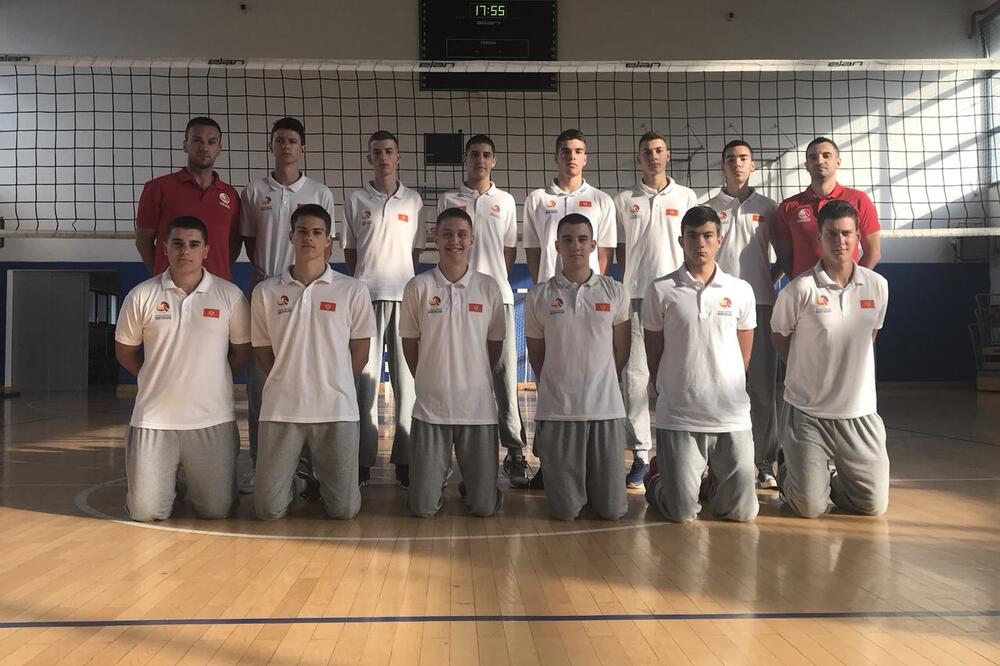 Muška kadetska odbojkaška reprezentacija, Foto: OSCG