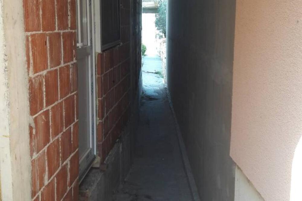 Buljarica nelegalni objekat, Foto: Vuk Lajović