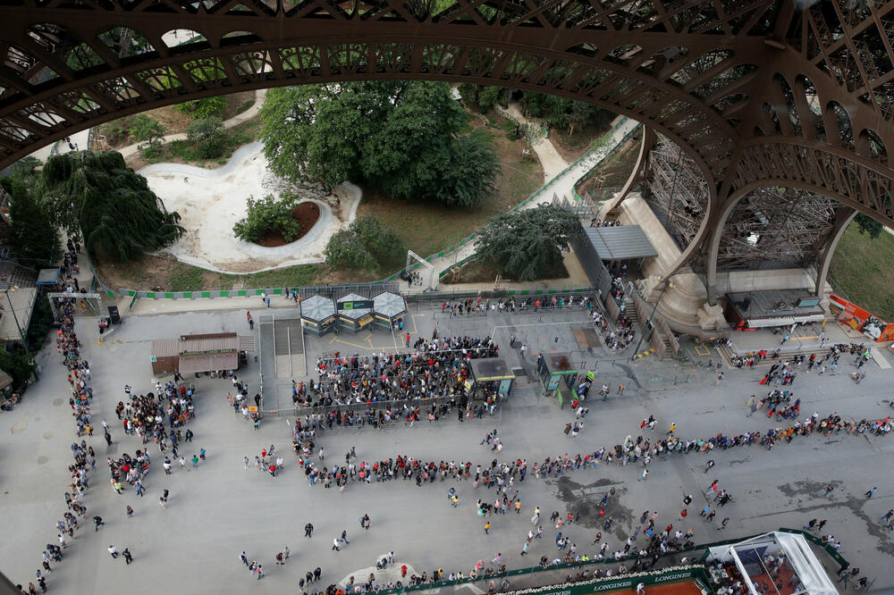 Ajfelova kula, Foto: Reuters