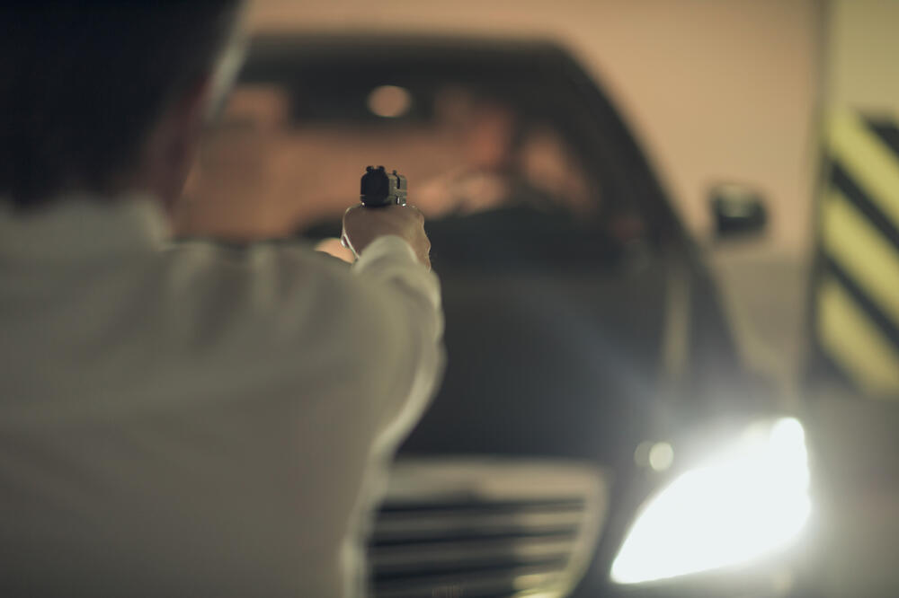 auto, pucnjava, Foto: Shutterstock
