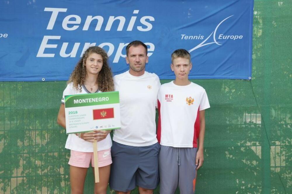 Divna Ratković, Vojislav Dobrković, Matija Samardžić, Foto: Teniski savez Crne Gore