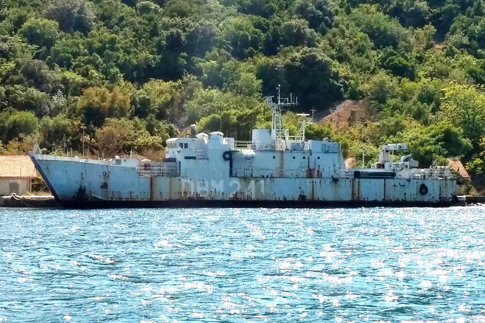 brod Rakite, Foto: Siniša Luković