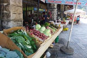 Cijene voća i povrća na kotorskoj pijaci