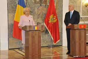 Gaf rumunske premijerke u Podgorici: Drago mi je što sam u...