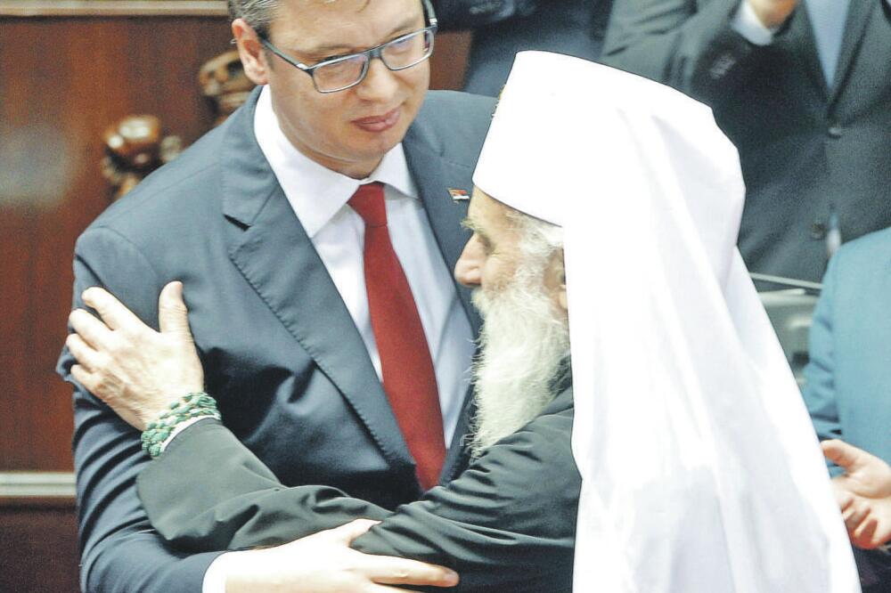 Aleksandar Vučić, patrijarh Irinej (Novine), Foto: Tanjug