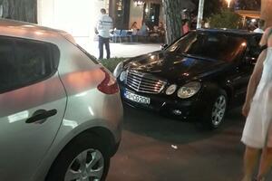 URA: Otkud nepropisno parkirano auto Purišića subotom u Budvi?