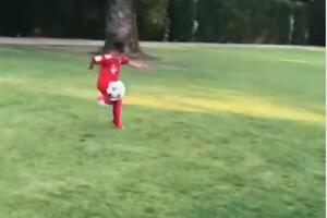 Pogledajte fudbalsko umijeće sina Frenka Riberija