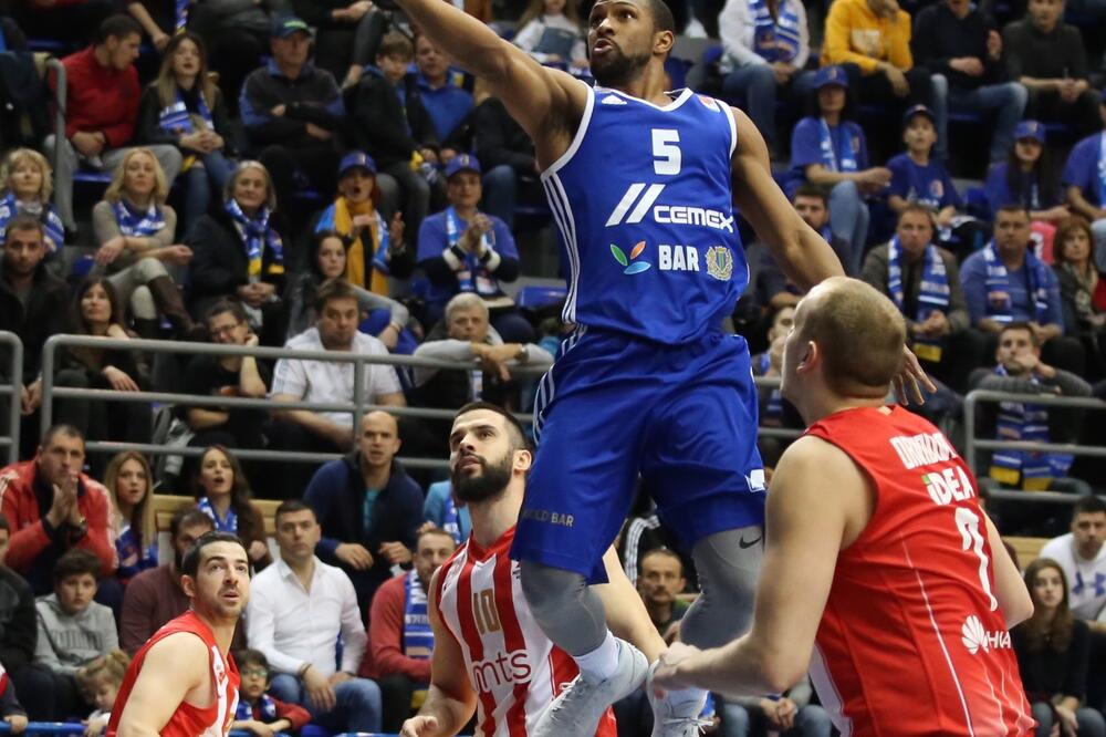 Derek nidam, Foto: Mornar/Media Pro