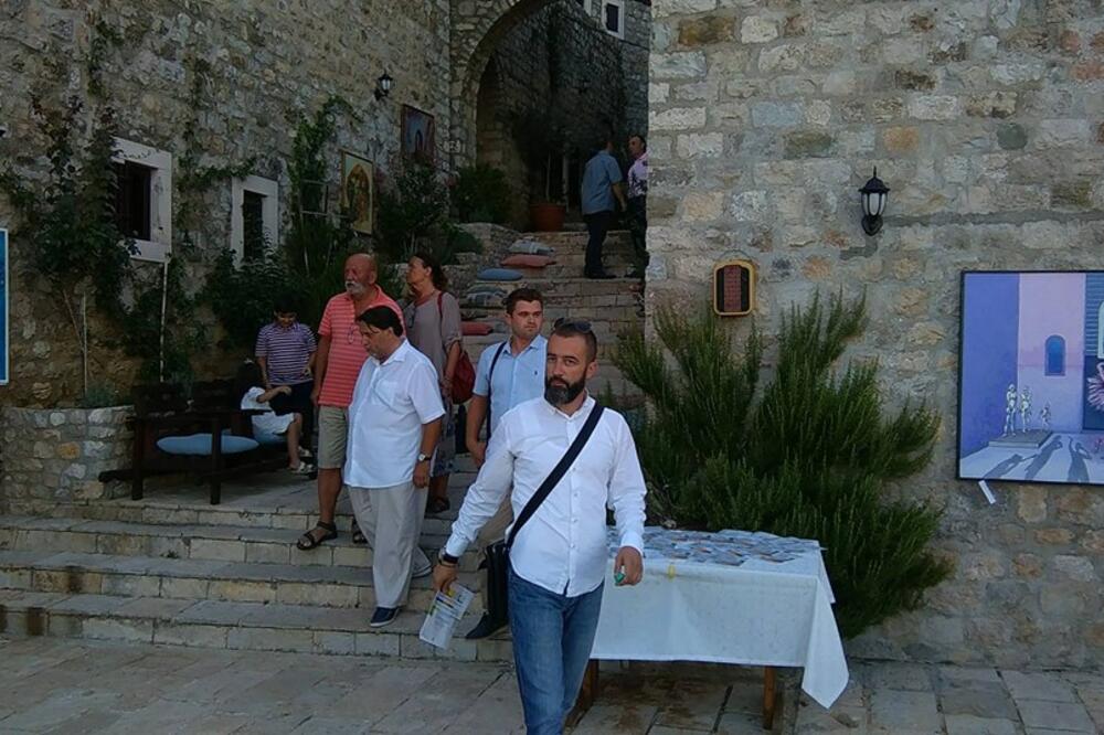 Bar izložba, Foto: Radomir Petrić