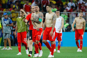 Svijet je igrao fudbal, a Srbi su se svađali i prozivali