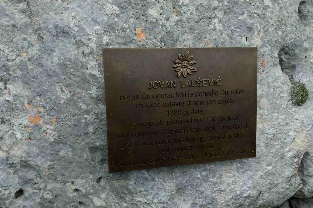 Spomen ploča Jovanu Lauševiću, Foto: Obrad Pješivac