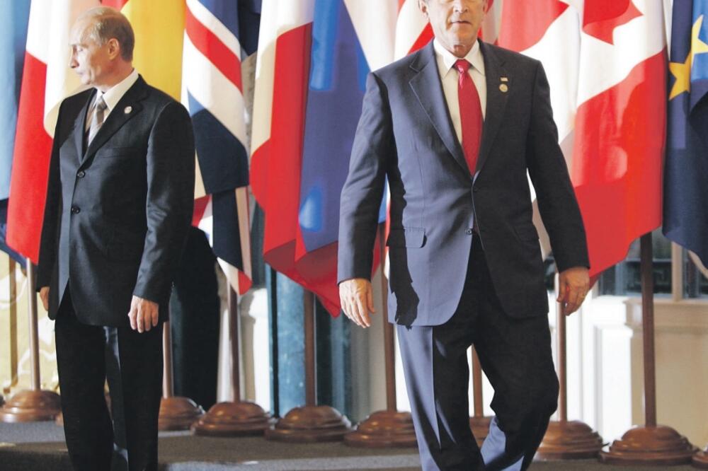 Vladimir Putin, Džordž Buš, Foto: Reuters