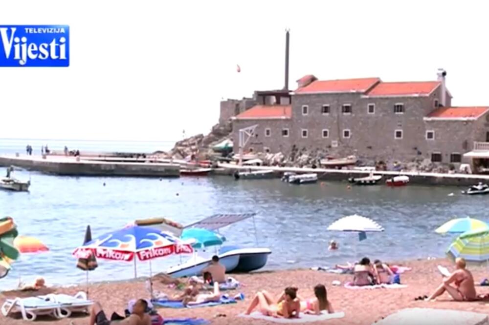 Petrovac, plaža, Foto: Screenshot (YouTube)