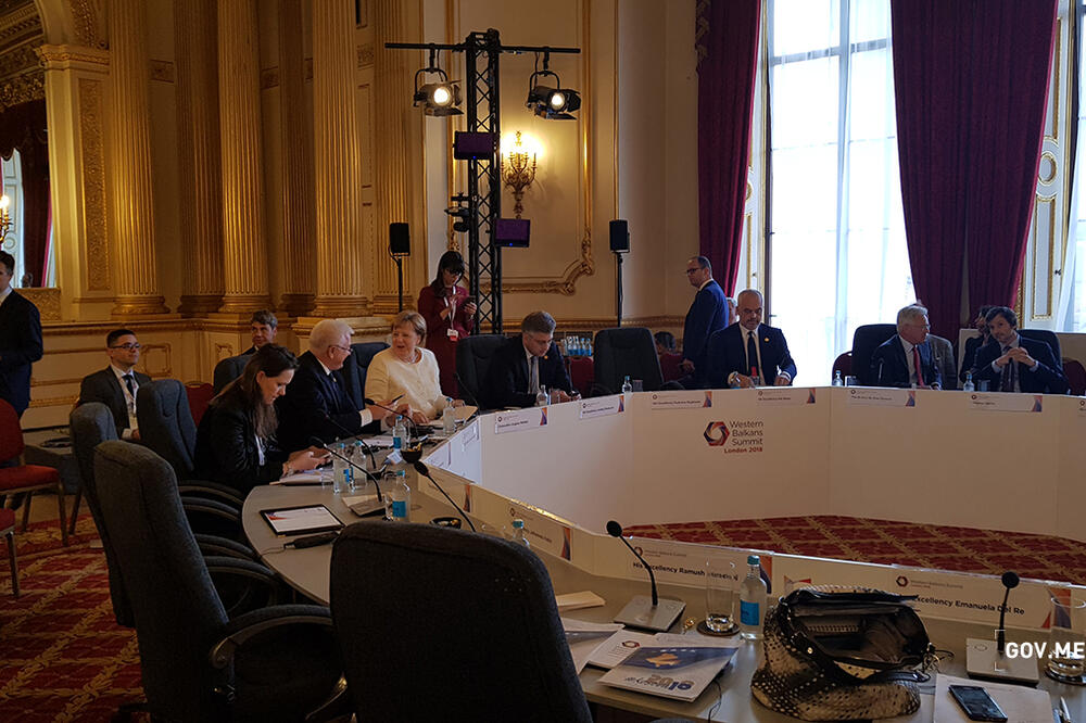 Duško Marković, Angela Merkel, Foto: Gov.me