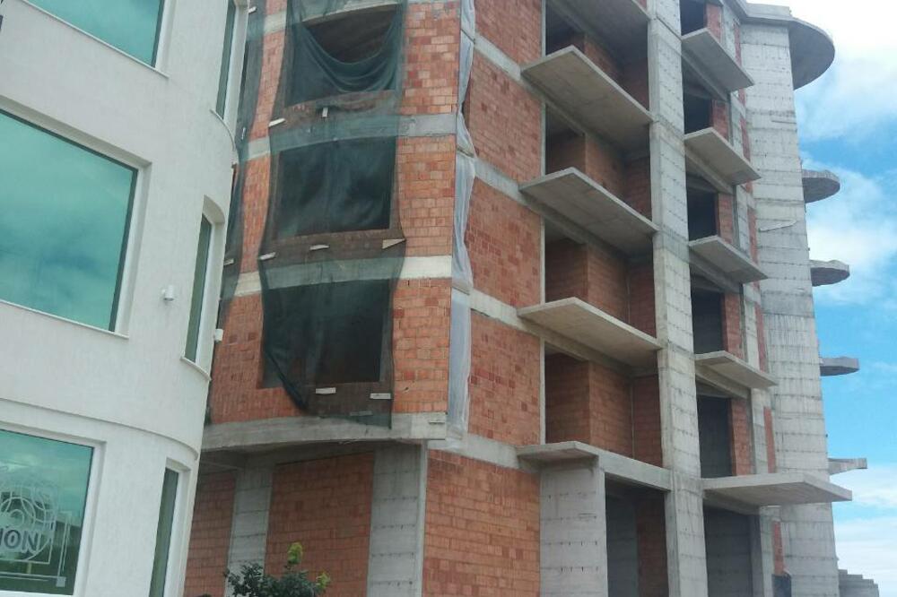 Nelegalna građevina, Ulcinj, Foto: Samir Adrović