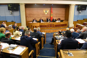 Skupština će usvojiti odluku o Prostornom planu za obalu