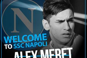 Napoli u istom danu doveo vezistu i golmana