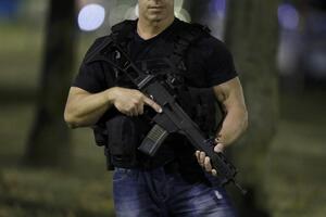 Novo nasilje na zapadu Francuske: 12 uhapšenih zbog podmetanja...