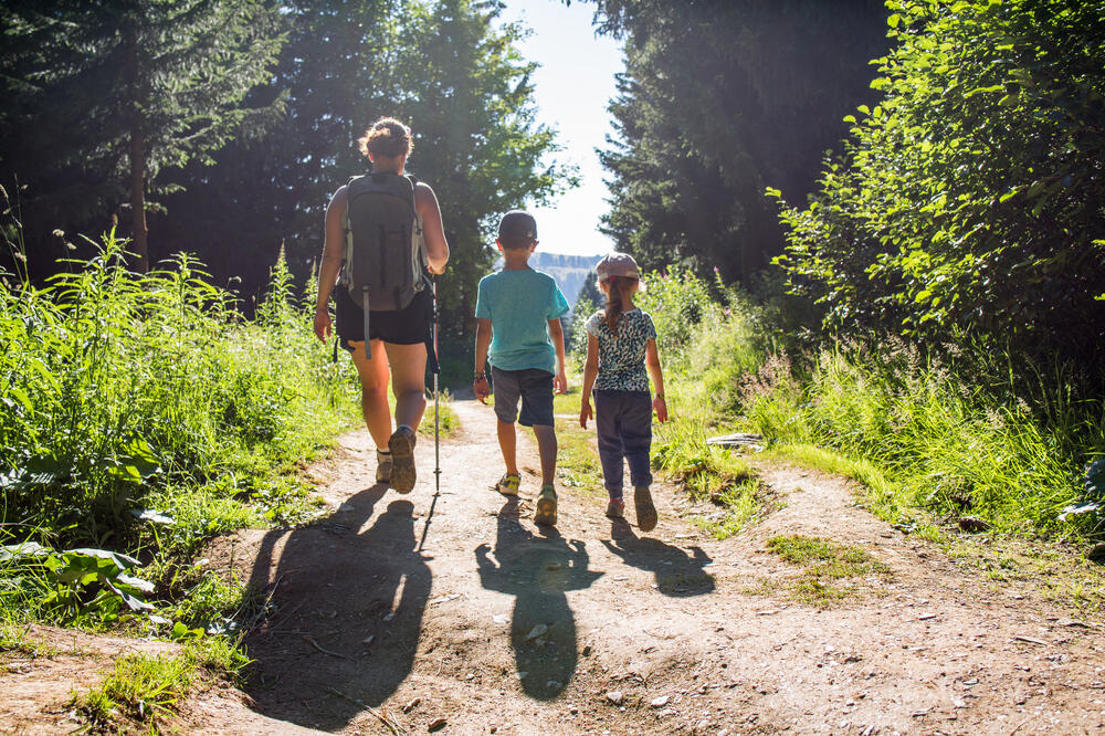 planinarenje, djeca, Foto: Shutterstock