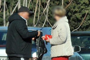 Crno tržište nastavlja da smanjuje legalan uvoz duvana