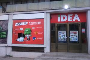 Nikšić: Opljačkana prodavnica, odnesene cigarete