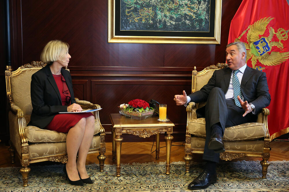 Fiona Mekluni, Milo Đukanović, Foto: Vijesti online
