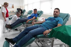 Dobrovoljna akcija krvi KDDK "Tološi"