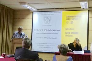 The book "Pjesme nepokorne" promoted in CANA