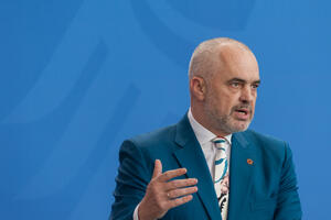 Rama: Pozivam Albance da plate besmislenu kaznu koju je FIFA...