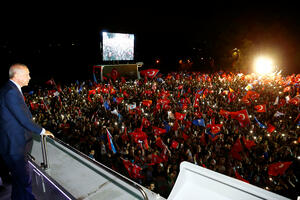 Izborna komisija: Erdogan pobijedio u prvom krugu