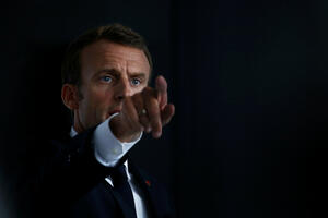 Makron: Ne primamo lekcije od drugih