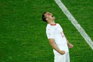 Šaćiri gurnuo Srbiju u ambis