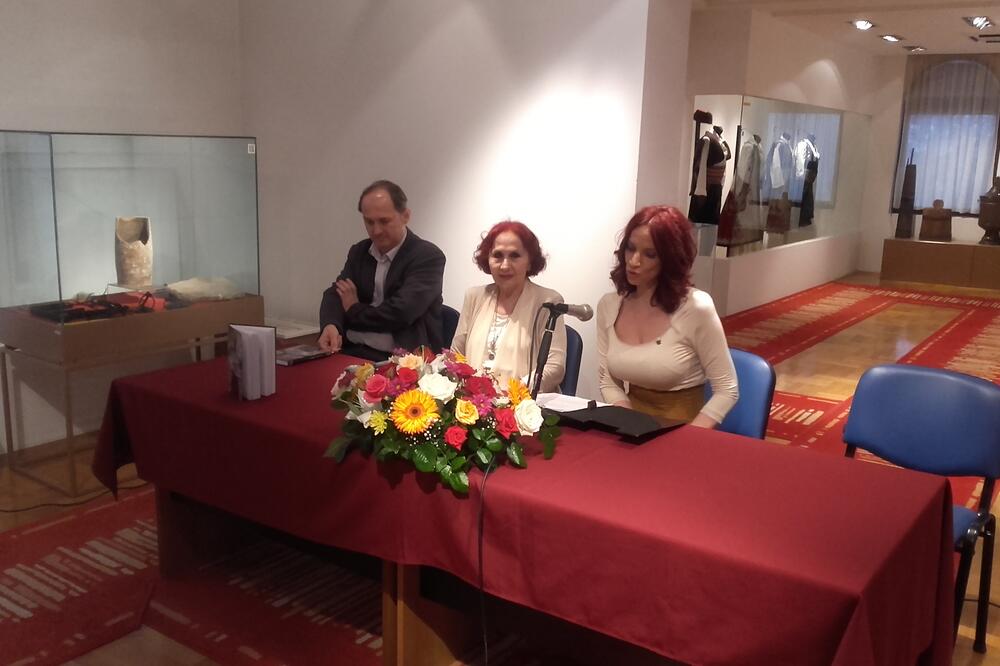 Promocija romana "Maksimus" Vide Ognjenović, Foto: Tufik Softić