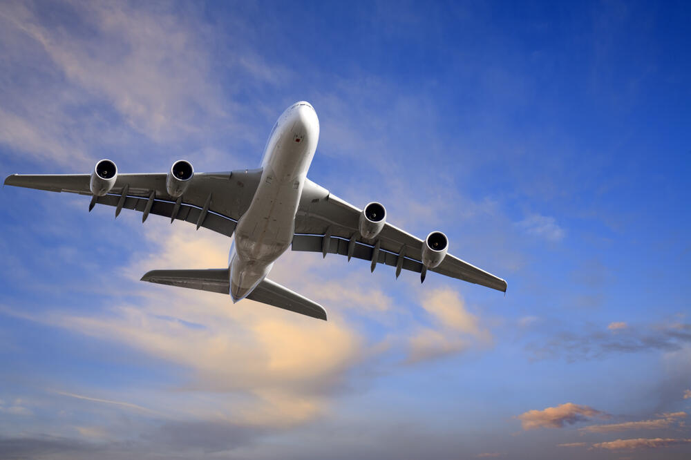 Airbus, avion, Foto: Shutterstock