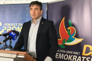 Medojević: Otvaranje kampova za migrante ugrožava interese građana...