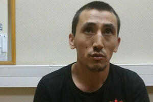 Ruska policija: Taksista koji je uletio u pješake zaspao za volanom